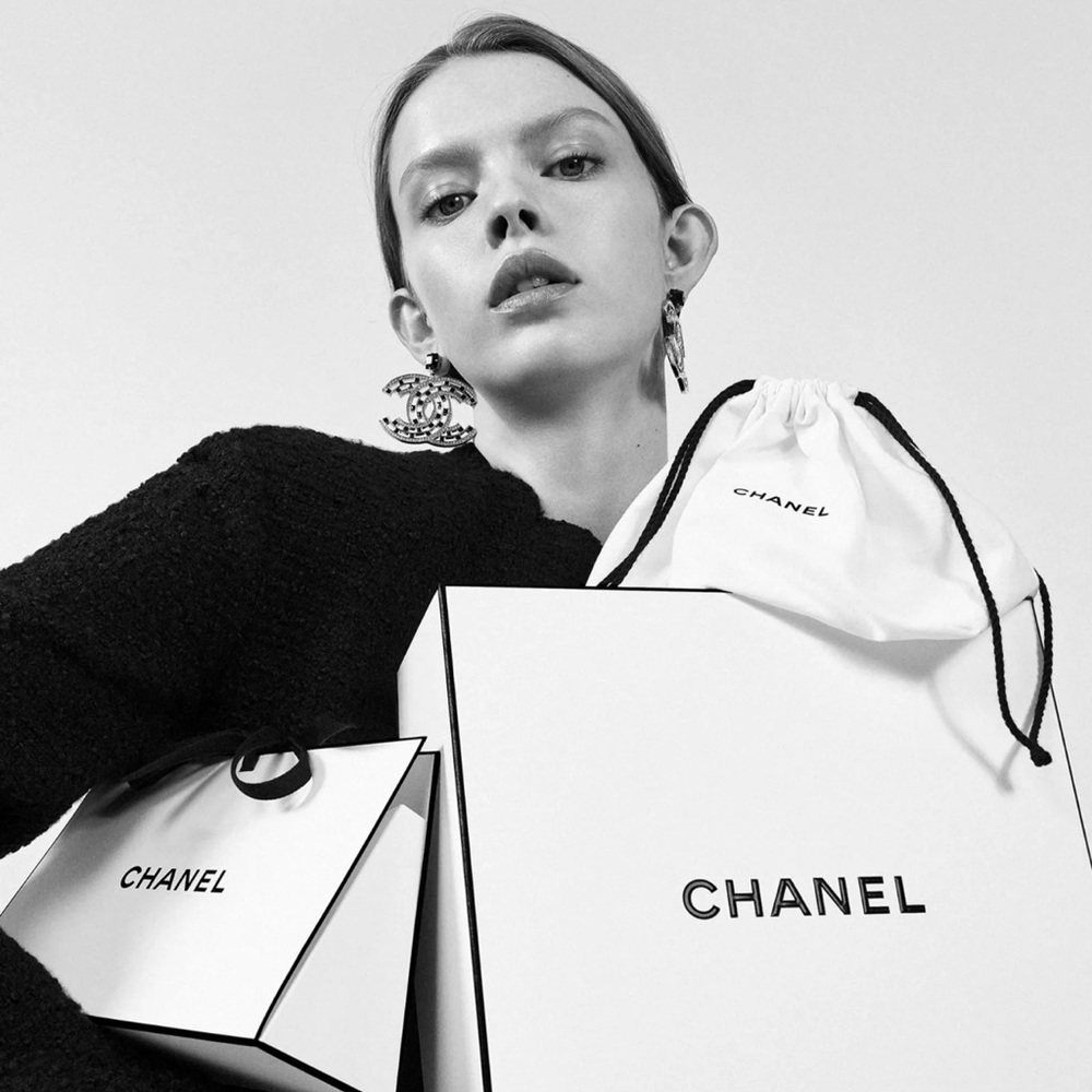 Chanel Gold and White Holiday Gift Box